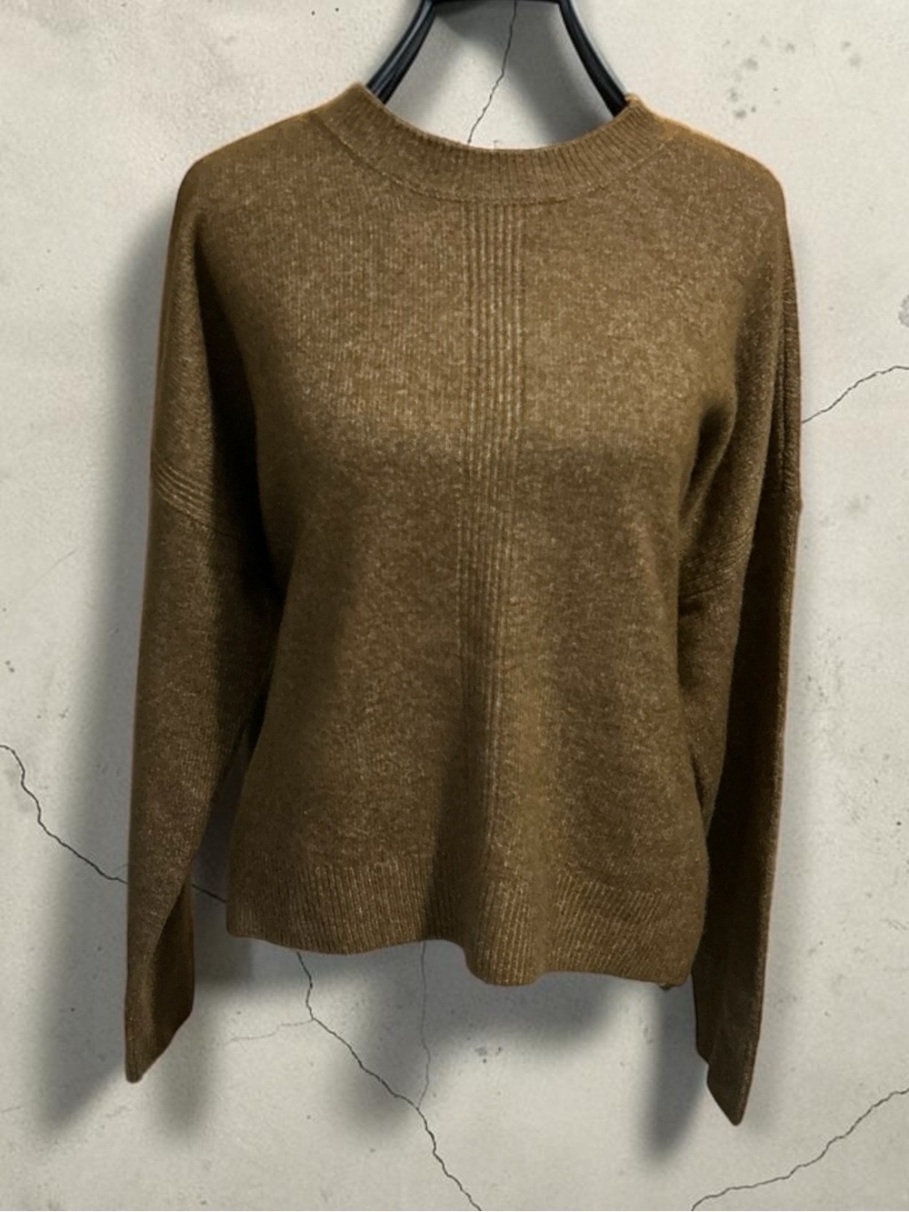 Vince Camuto brown sweater in size M